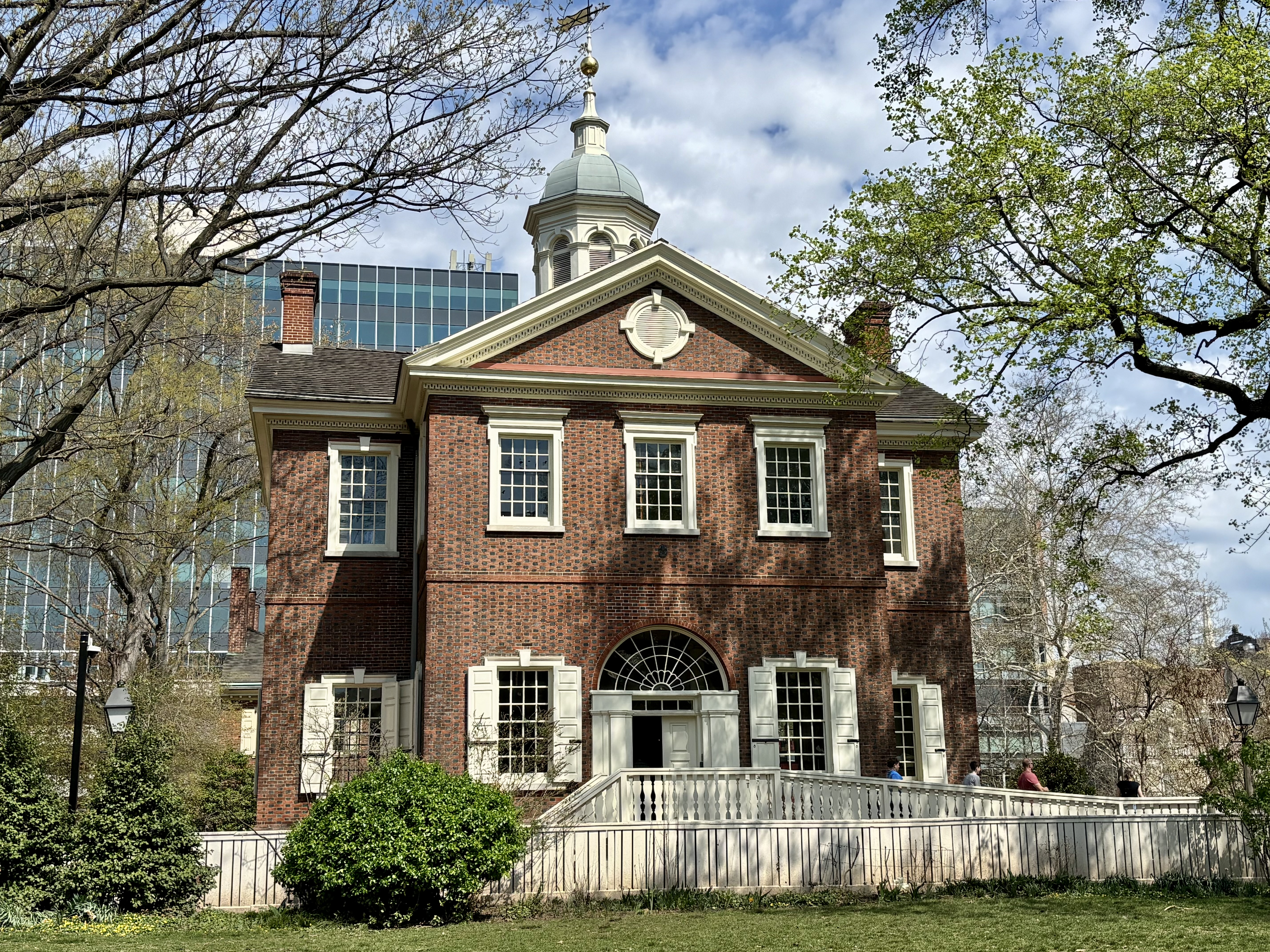 Philadelphia tour scene